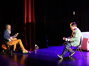 Scène de l' Ecla à  St Vallier 71 Festival Danse ta Différence