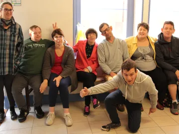 presque toute l'équipe des danseurs . Photo : Emmanuelle Perchat